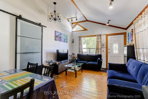 Photo 2 at 96 Laurel Avenue, Kennedy Park, Toronto