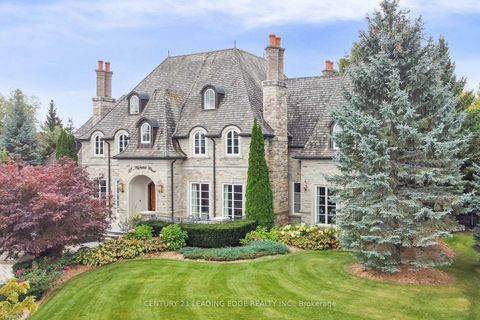 Photo 1 at 2 NIGHTFALL Court, Kleinburg, Vaughan