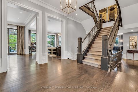 Photo 3 at 2 NIGHTFALL Court, Kleinburg, Vaughan