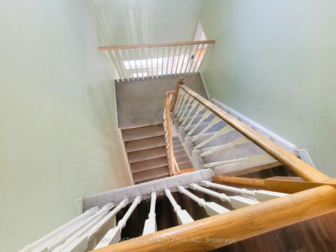 Photo 15 at 50 Beresford Drive, Langstaff, Richmond Hill