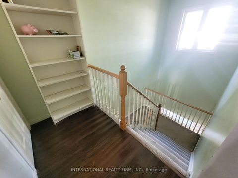 Photo 17 at 50 Beresford Drive, Langstaff, Richmond Hill