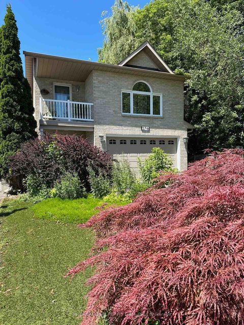 Photo 0 at 276 Sheridan Court, College Manor, Newmarket