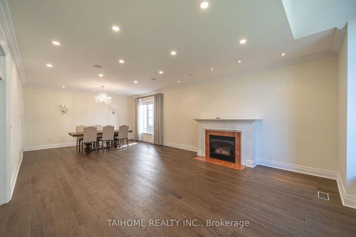 Photo 7 at 47 Citation Drive, Bayview Village, Toronto