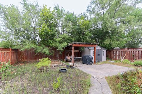 Photo 6 at 34 Greylawn Crescent, Maryvale, Toronto