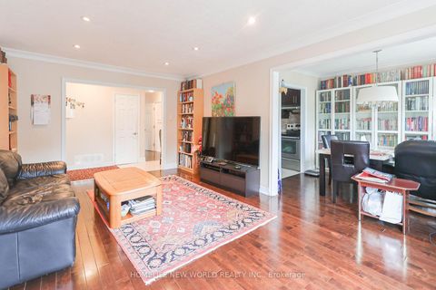 Photo 13 at 34 Greylawn Crescent, Maryvale, Toronto