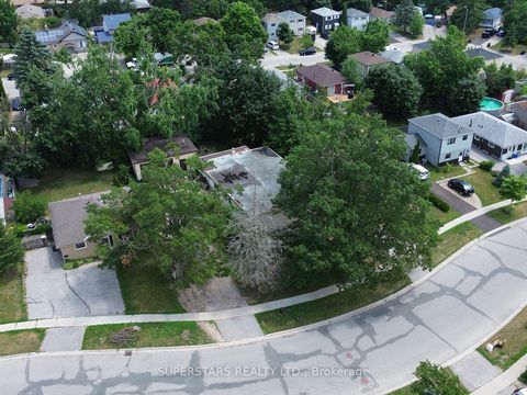 Photo 1 at 239 Letitia Street, Letitia Heights, Barrie Photo 1 at 239 Letitia Street, Letitia Heights, Barrie