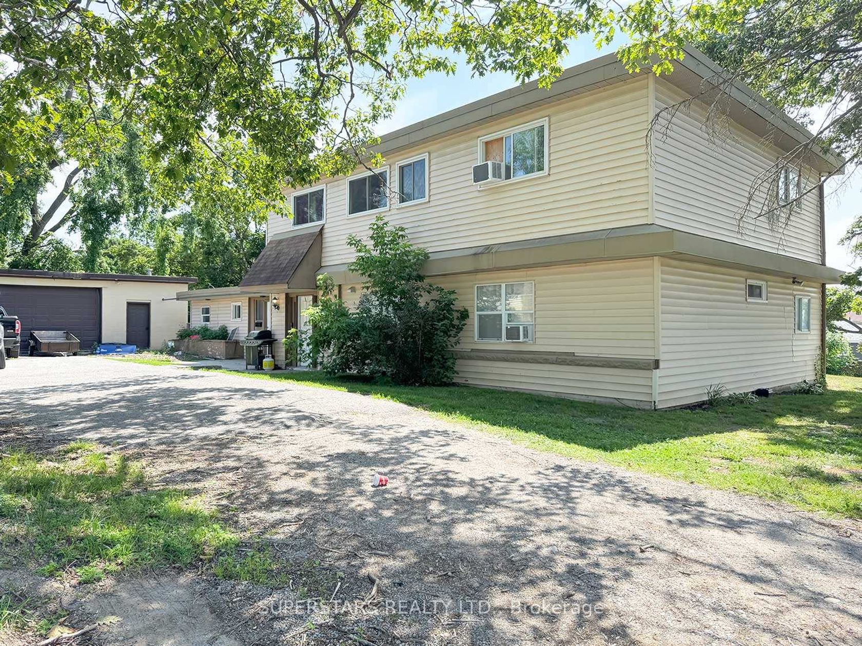 239 Letitia Street, Letitia Heights, Barrie photo number 2 239 Letitia Street, Letitia Heights, Barrie photo number 2