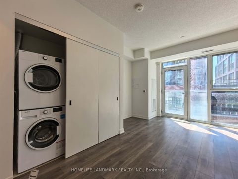Photo 4 at 409 - 20 Richardson Street, Waterfront Communities C8, Toronto