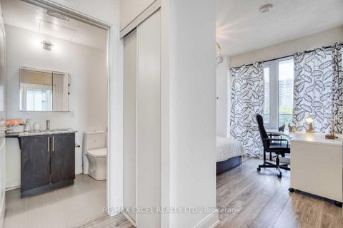 Photo 16 at 202A - 9608 Yonge Street, North Richvale, Richmond Hill