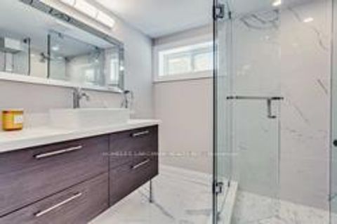 Photo 8 at 323 Kerswell Drive, Crosby, Richmond Hill