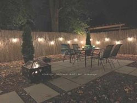 Photo 14 at 323 Kerswell Drive, Crosby, Richmond Hill