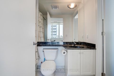 Photo 21 at 1001 - 797 Don Mills Road, Flemingdon Park, Toronto