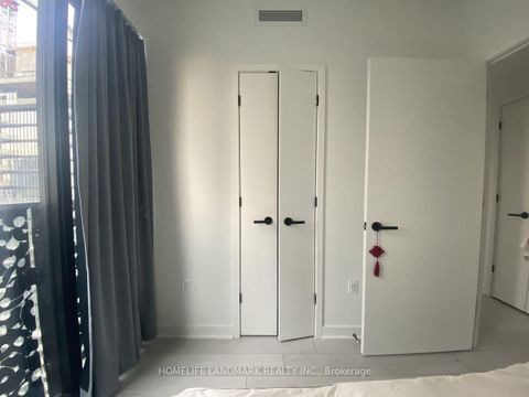 Photo 11 at 4511 - 55 Charles Street E, Yonge Corridor, Toronto Photo 11 at 4511 - 55 Charles Street E, Yonge Corridor, Toronto