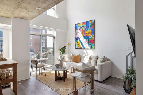 Photo 3 at 811 - 800 King Street W, Niagara, Toronto