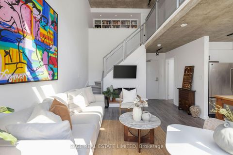 Photo 5 at 811 - 800 King Street W, Niagara, Toronto