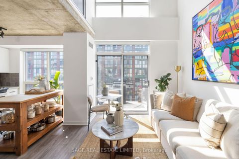 Photo 9 at 811 - 800 King Street W, Niagara, Toronto