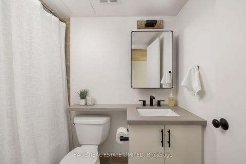 Photo 22 at 811 - 800 King Street W, Niagara, Toronto