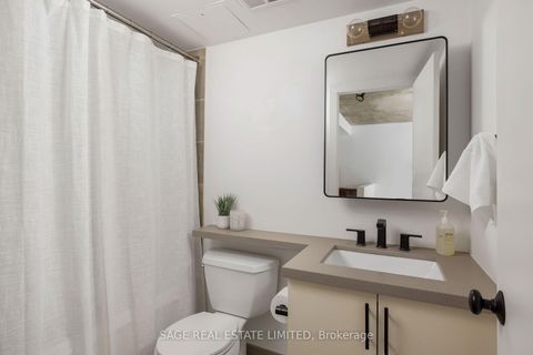 Photo 23 at 811 - 800 King Street W, Niagara, Toronto