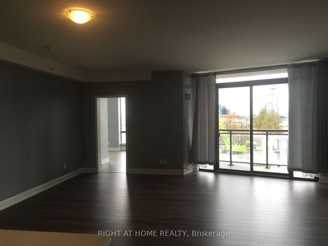 Photo 9 at 312 - 2910 Highway No, 7 Road W, Concord, Vaughan