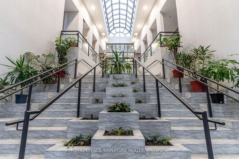 Photo 2 at 811 - 3 Hickory Tree Road, Weston, Toronto
