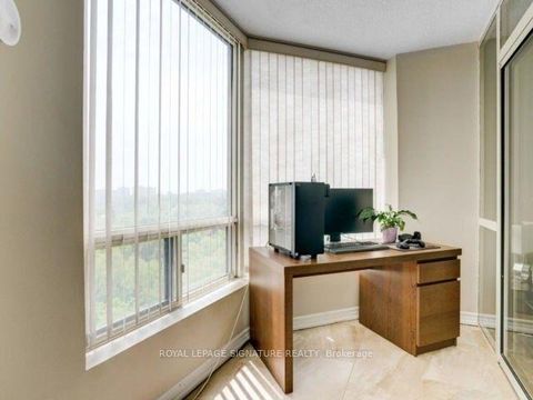 Photo 14 at 811 - 3 Hickory Tree Road, Weston, Toronto