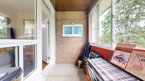 Photo 11 at 812 - 22 Tandridge Crescent, Old Rexdale, Toronto