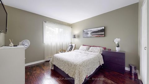 Photo 15 at 812 - 22 Tandridge Crescent, Old Rexdale, Toronto