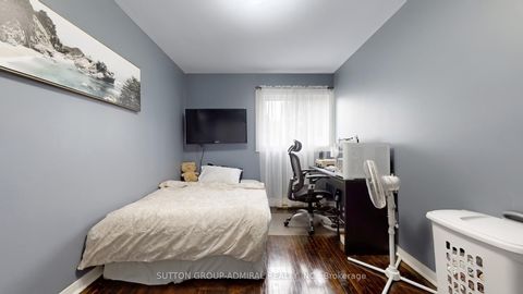 Photo 19 at 812 - 22 Tandridge Crescent, Old Rexdale, Toronto