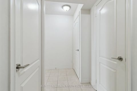 Photo 6 at 2604 - 70 Town Centre Court, Bendale, Toronto