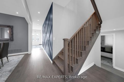Photo 12 at 74 Ryerson Drive, Kleinburg, Vaughan