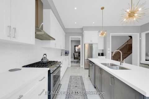 Photo 17 at 74 Ryerson Drive, Kleinburg, Vaughan