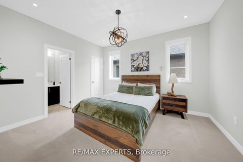Photo 31 at 74 Ryerson Drive, Kleinburg, Vaughan