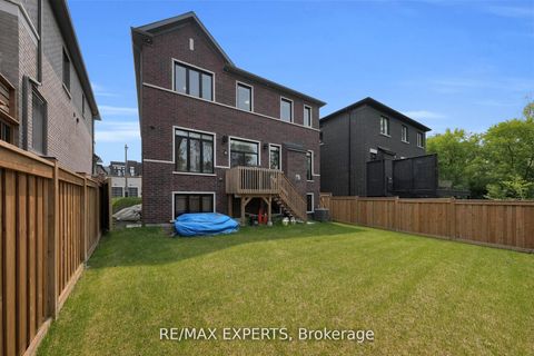 Photo 38 at 74 Ryerson Drive, Kleinburg, Vaughan