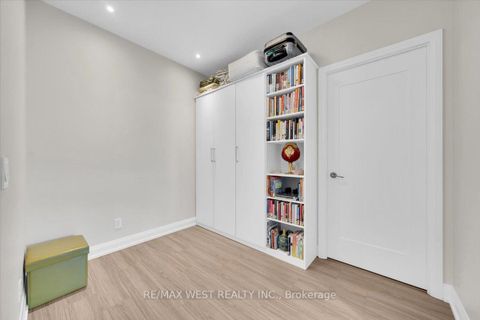 Photo 10 at 1603 - 56 Annie Craig Drive, Mimico, Toronto