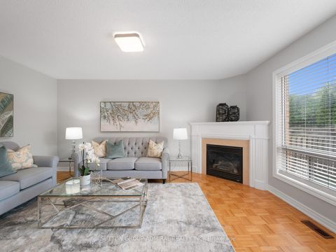 Photo 14 at 190 Maria Antonia Road, Vellore Village, Vaughan
