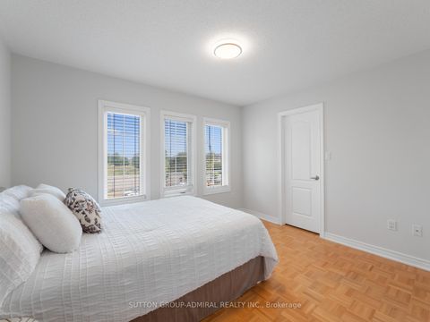Photo 21 at 190 Maria Antonia Road, Vellore Village, Vaughan