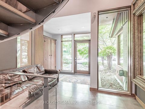 Photo 1 at 94 Laurentide Drive, Donalda, Toronto