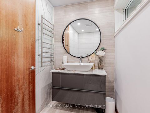 Photo 9 at 94 Laurentide Drive, Donalda, Toronto
