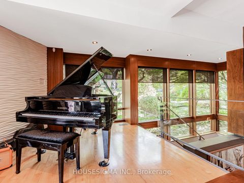 Photo 17 at 94 Laurentide Drive, Donalda, Toronto