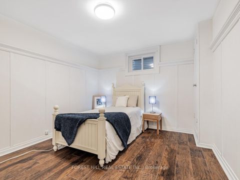 Photo 18 at 137 Citation Drive, Bayview Village, Toronto