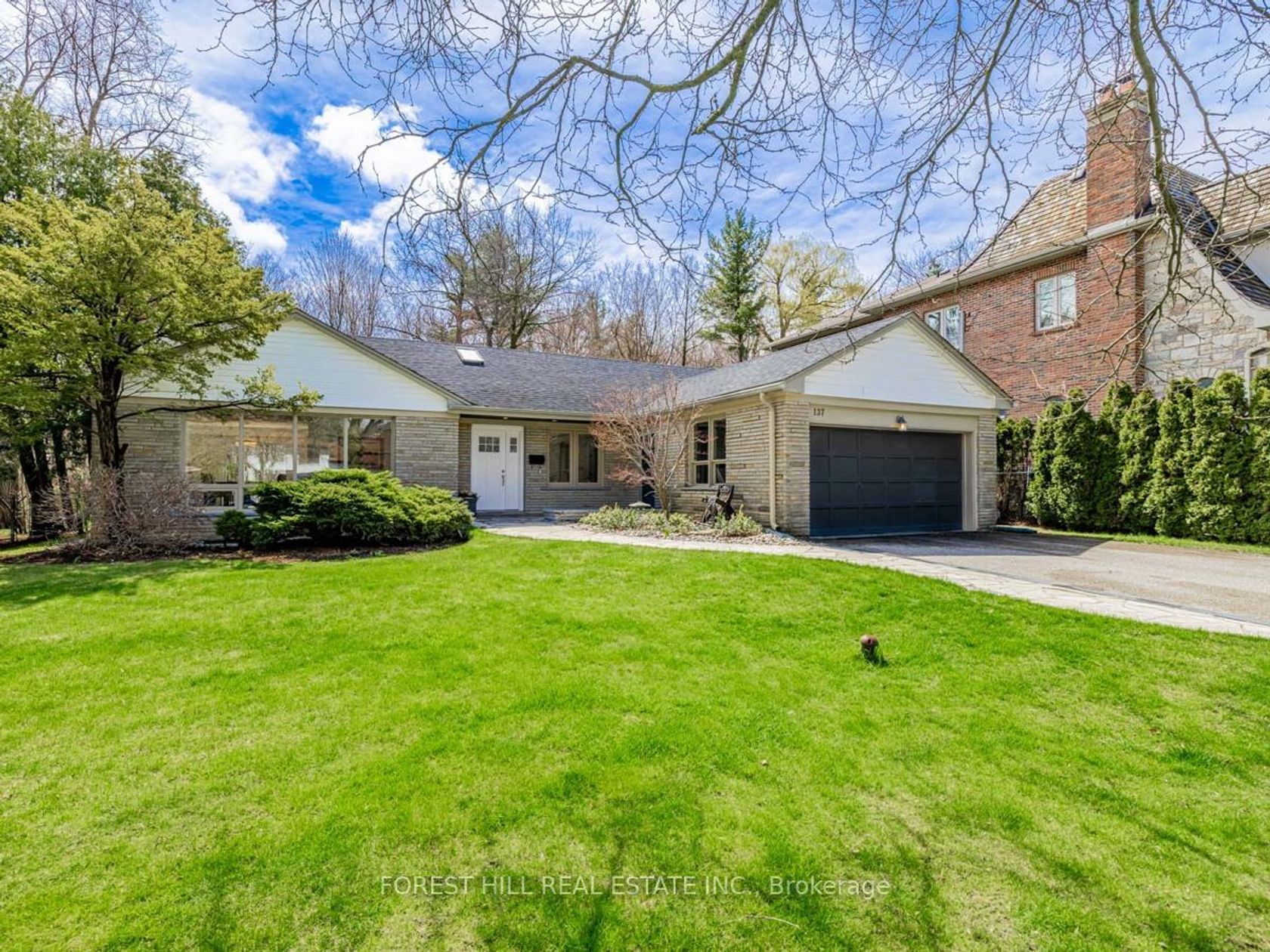 137 Citation Drive, Bayview Village, Toronto 