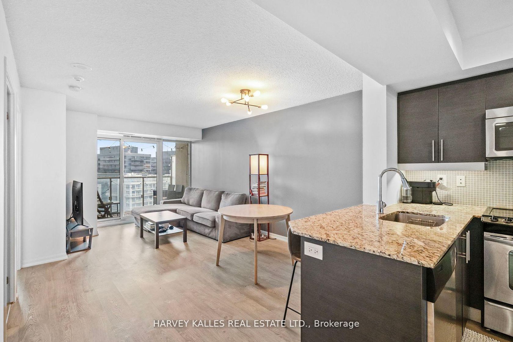 1316 - 125 Western Battery Road, Niagara, Toronto 