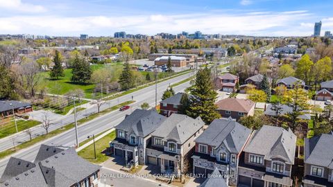 Photo 3 at 8 Duncombe Lane, South Richvale, Richmond Hill