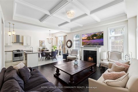 Photo 37 at 8 Duncombe Lane, South Richvale, Richmond Hill