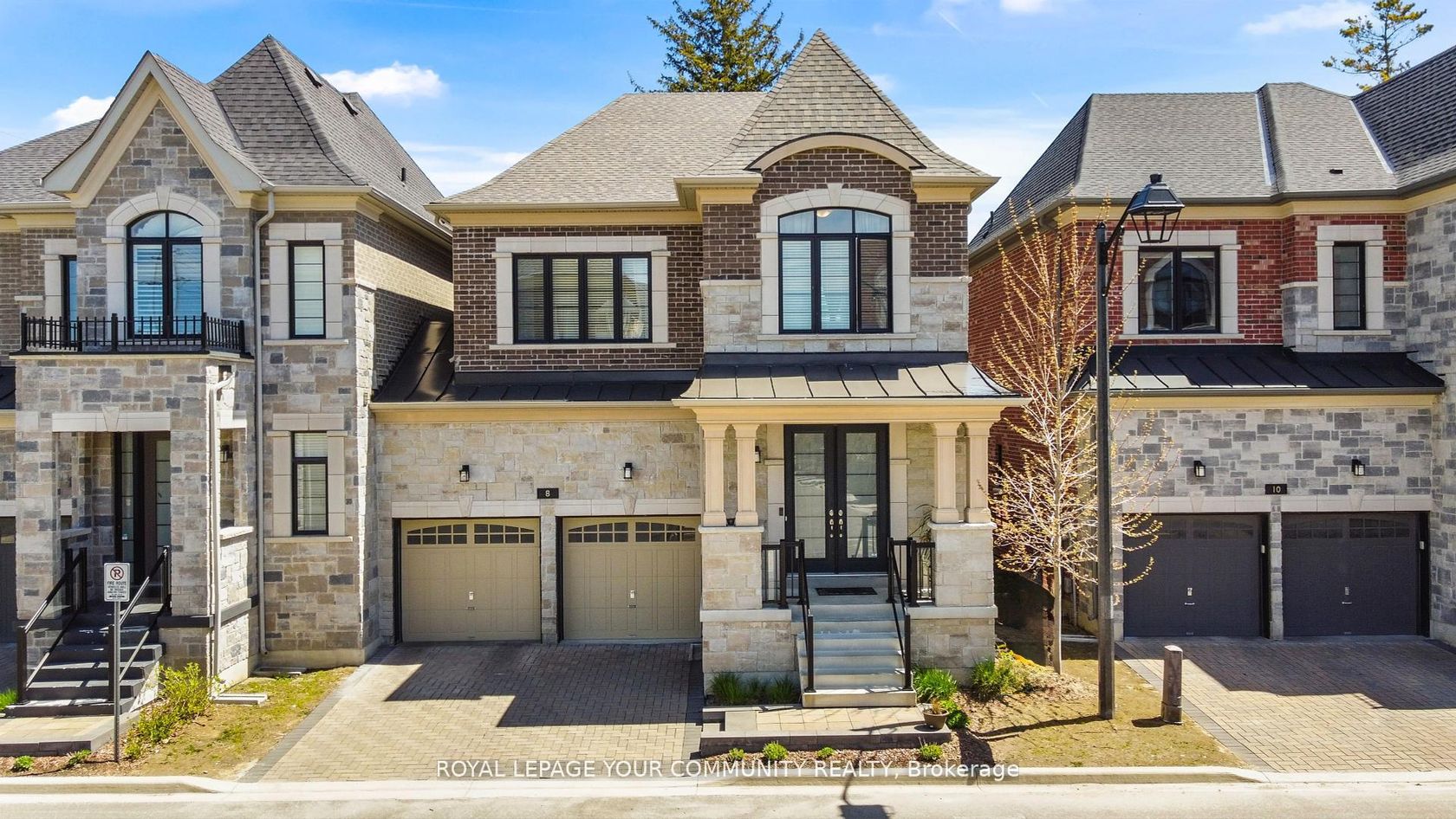 8 Duncombe Lane, South Richvale, Richmond Hill 