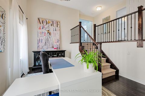 Photo 17 at 27 Ironbark Court, Patterson, Vaughan
