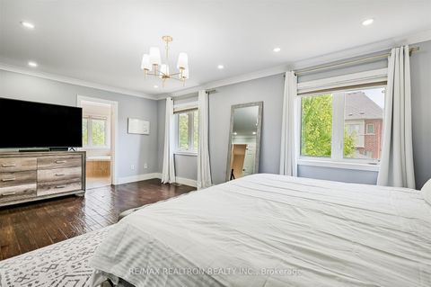 Photo 21 at 27 Ironbark Court, Patterson, Vaughan