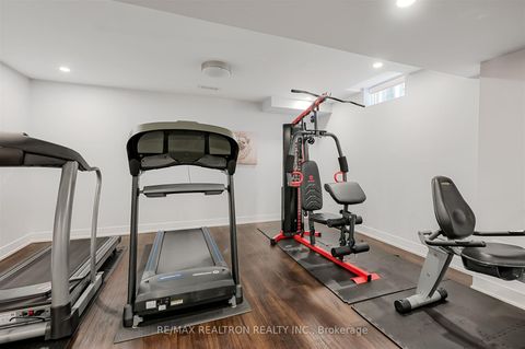 Photo 33 at 27 Ironbark Court, Patterson, Vaughan