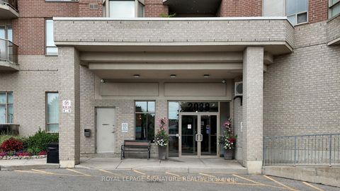 Photo 20 at 814 - 2088 Lawrence Avenue W, Weston, Toronto