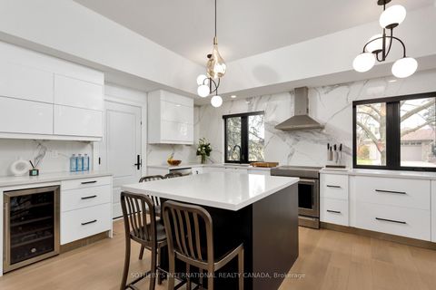 Photo 11 at 15 Ravensbourne Crescent, Rosethorn, Toronto